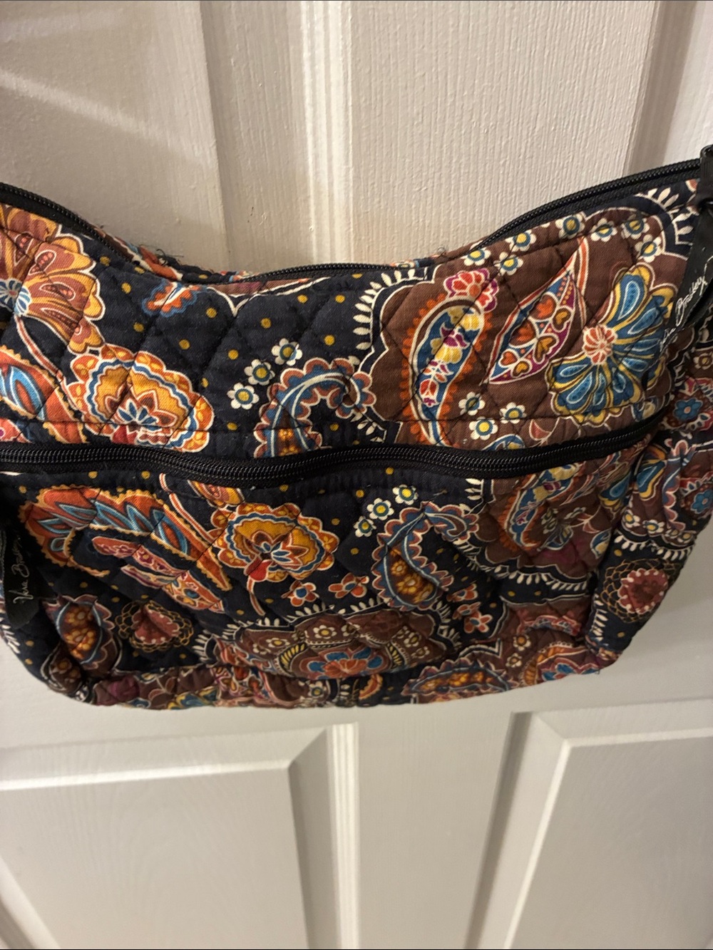 Vera Bradley Retired Kensington Quilted Paisley Crossbody Shoulder Bag in Black - Picture 2 of 6